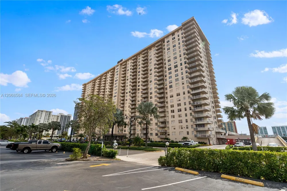 250 174th St #1615 Sunny Isles Beach, FL 33160