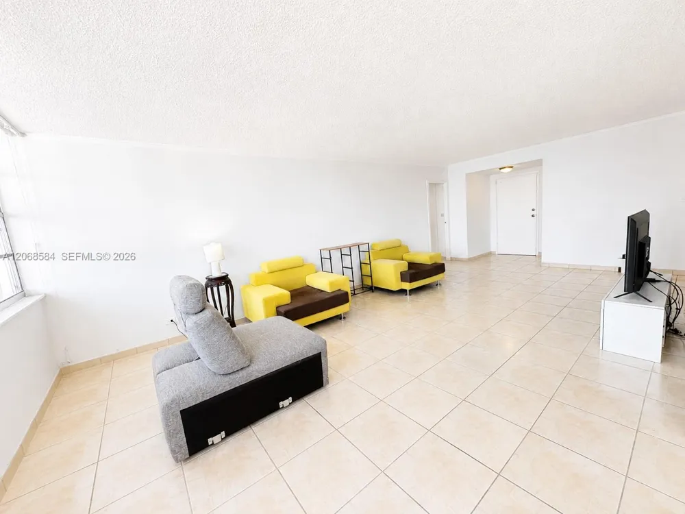 250 174th St #1615 Sunny Isles Beach, FL 33160