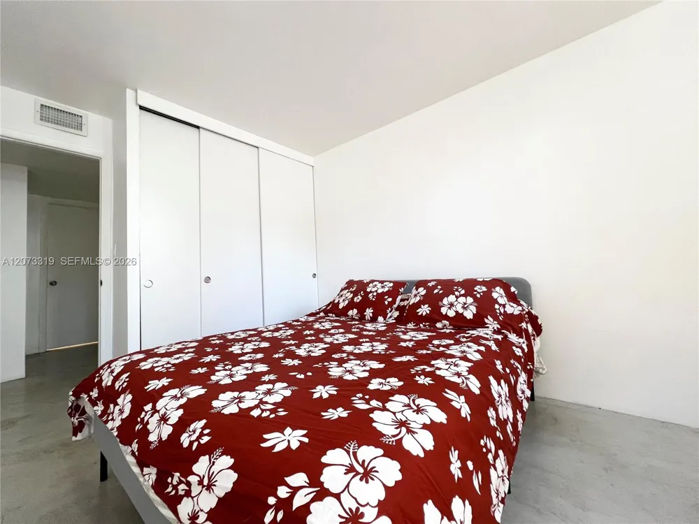 1666 West Ave #307 Miami Beach, FL 33139