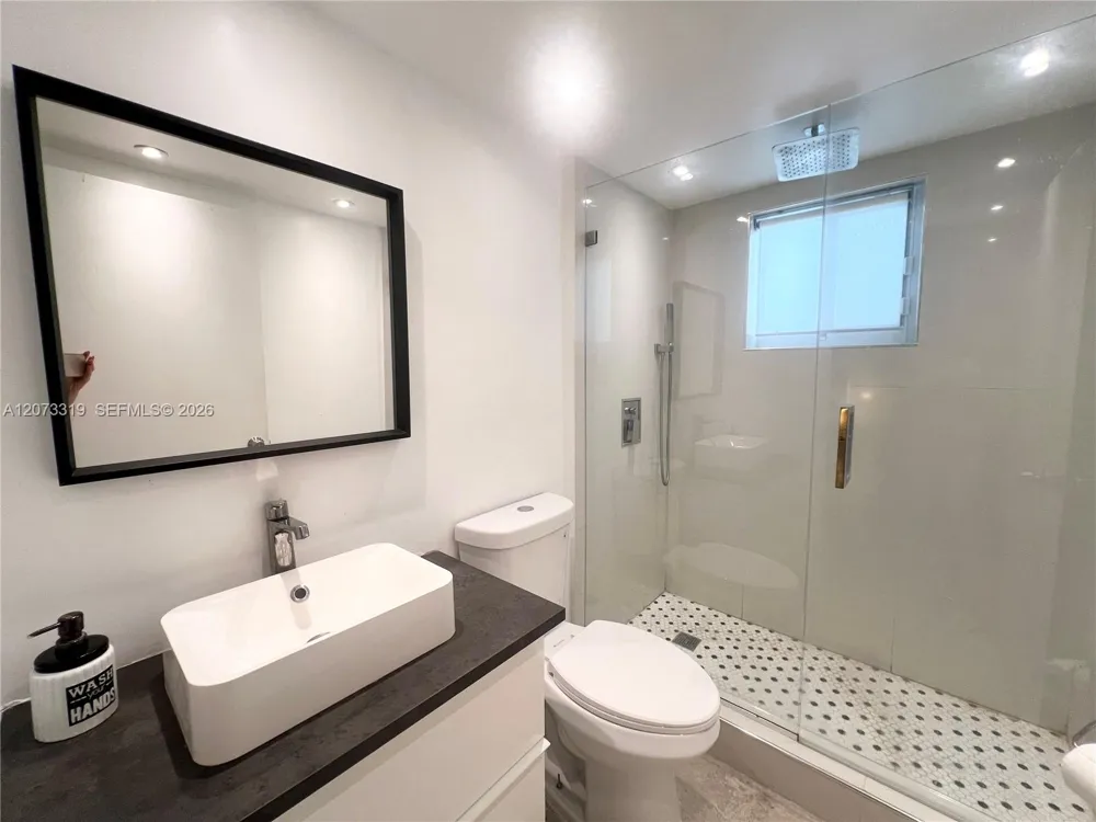 1666 West Ave #307 Miami Beach, FL 33139