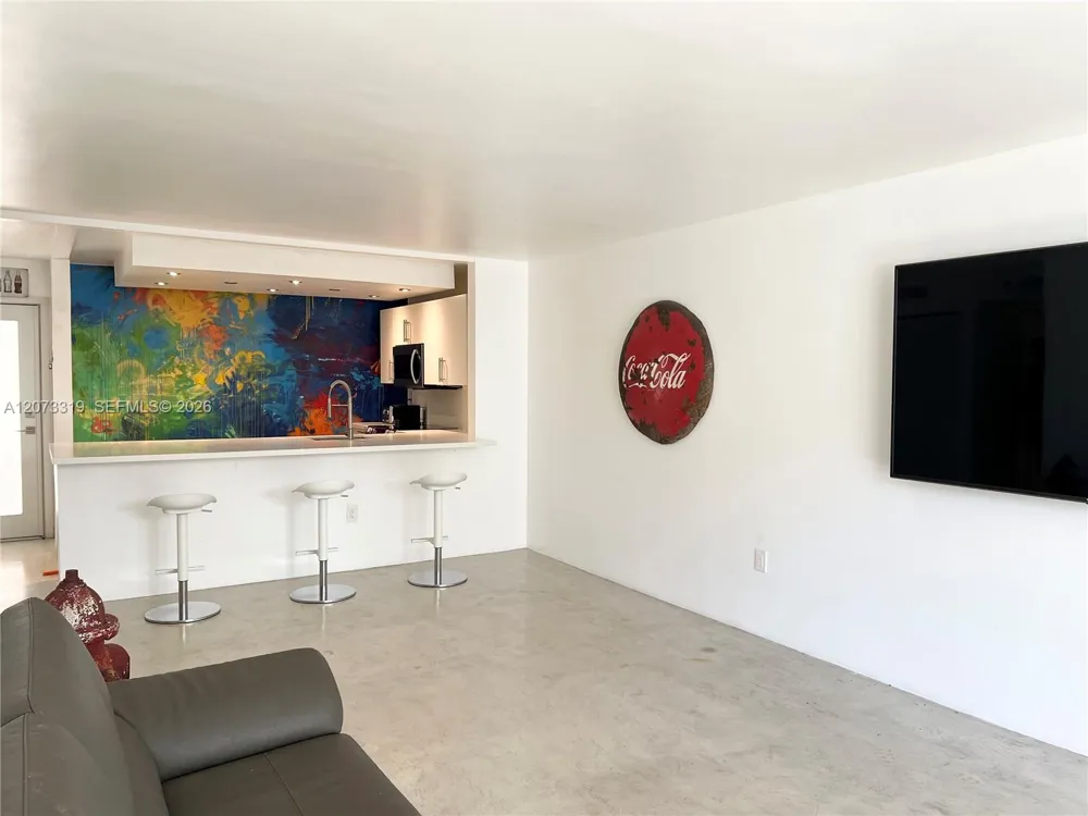 1666 West Ave #307 Miami Beach, FL 33139