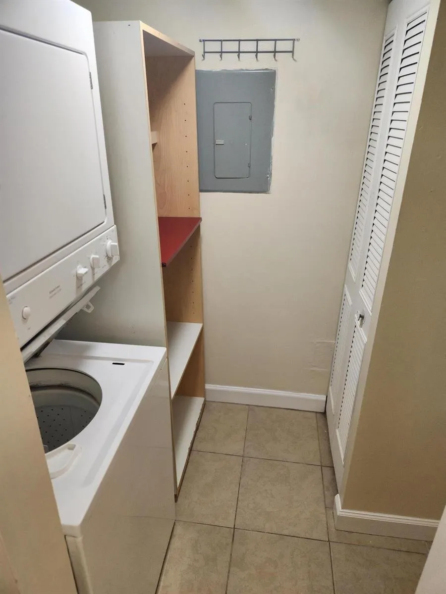 4731 Sable Pine Circle #B1 West Palm Beach, FL 33417
