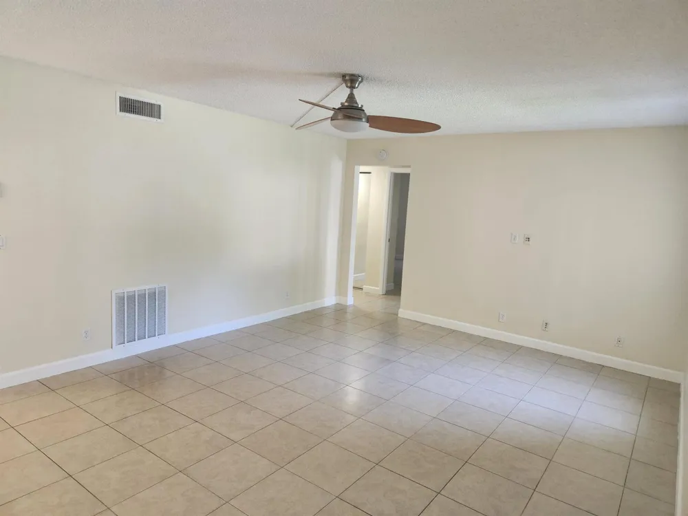 4731 Sable Pine Circle #B1 West Palm Beach, FL 33417