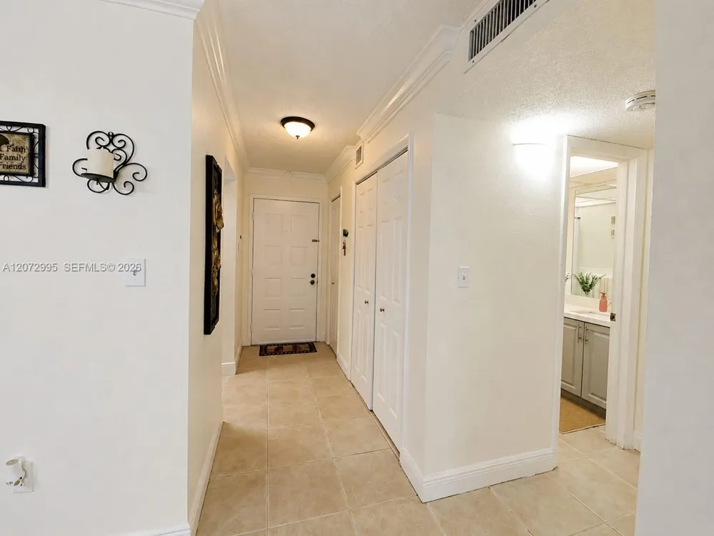6980 NW 186th St #3-117 Hialeah, FL 33015