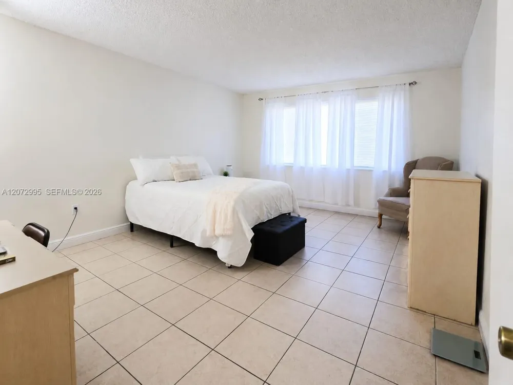 6980 NW 186th St #3-117 Hialeah, FL 33015