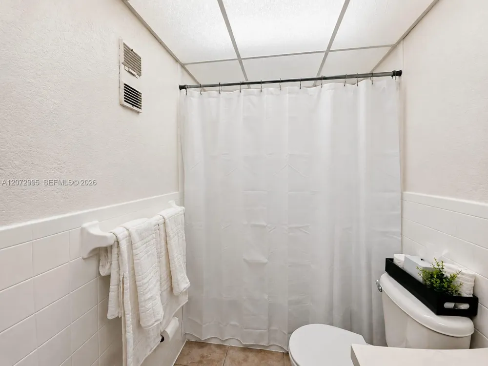 6980 NW 186th St #3-117 Hialeah, FL 33015