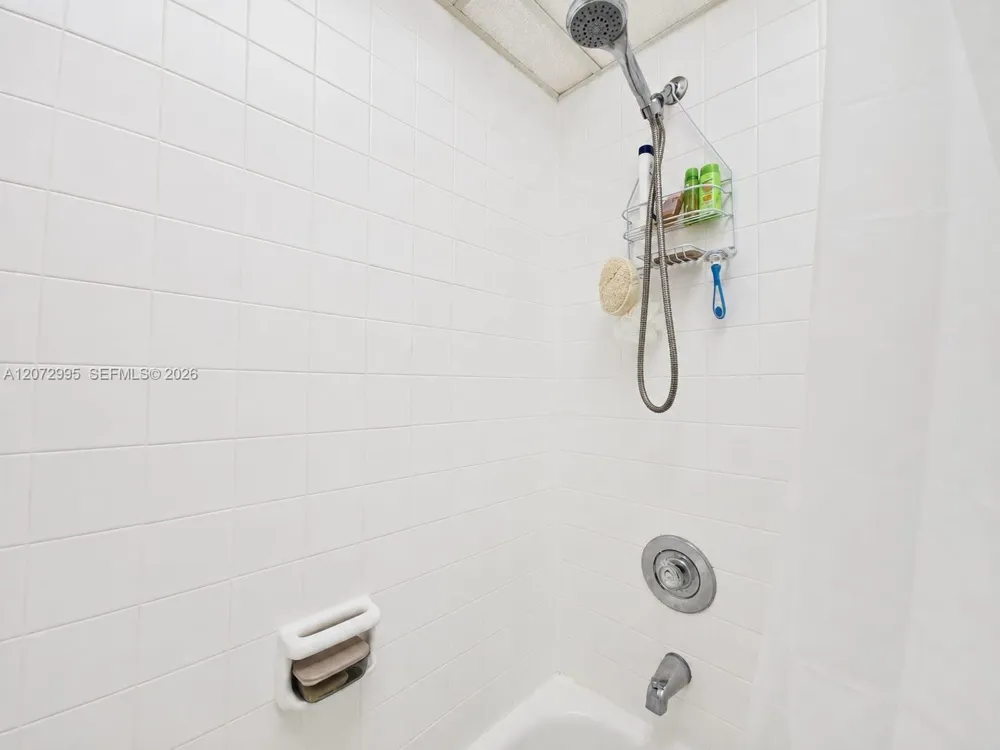 6980 NW 186th St #3-117 Hialeah, FL 33015