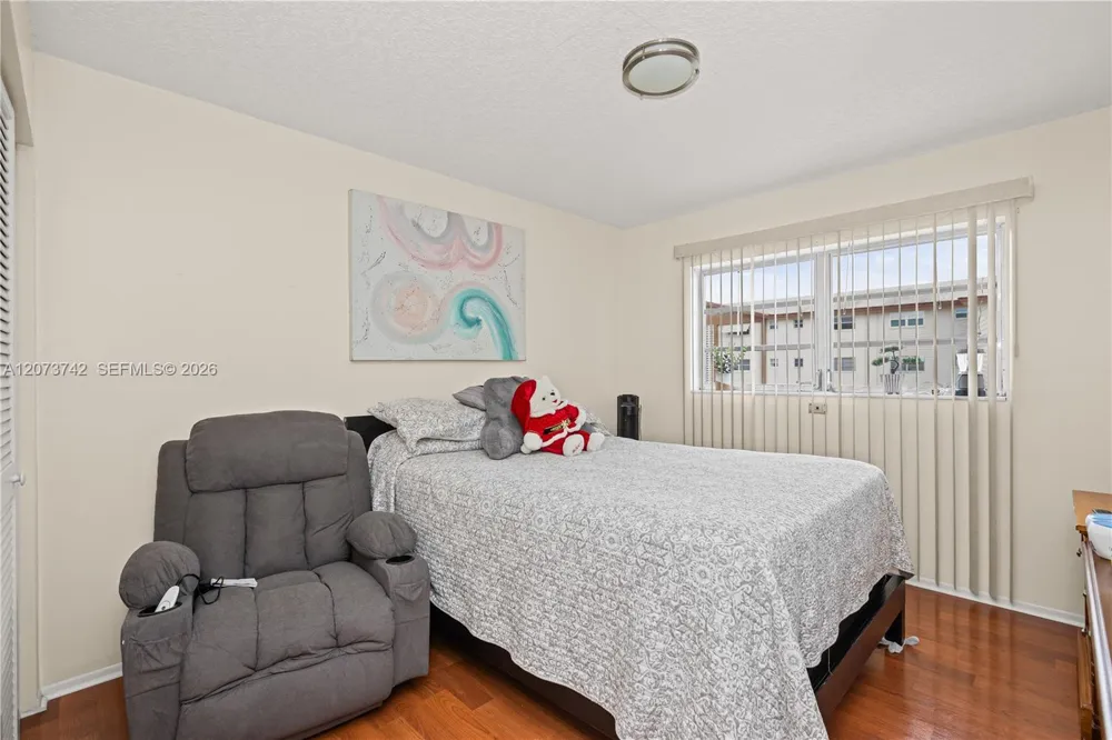 5300 Washington St #E209 Hollywood, FL 33021