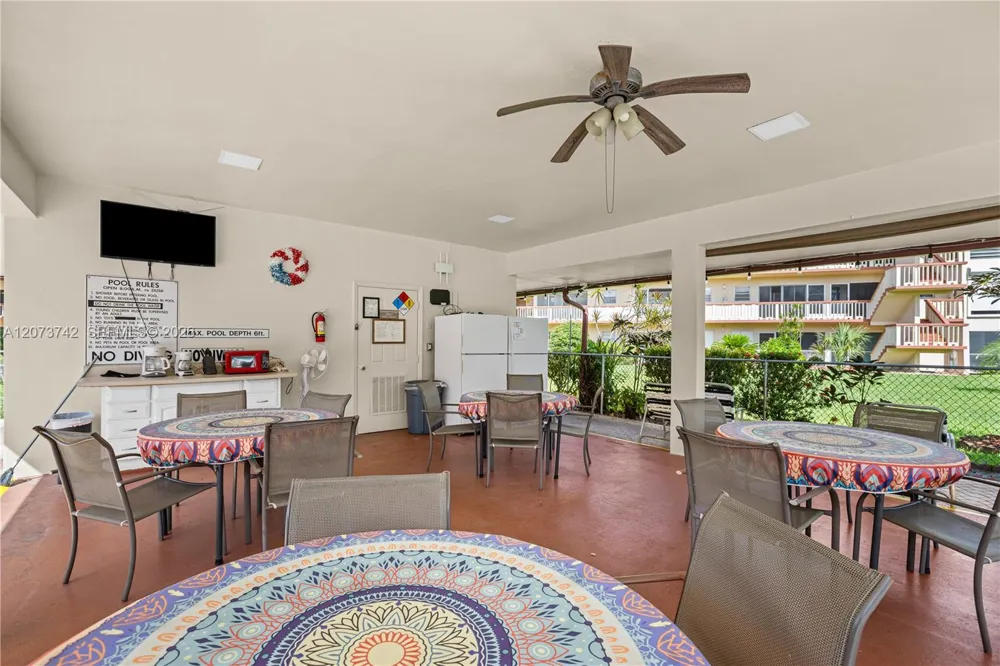 5300 Washington St #E209 Hollywood, FL 33021