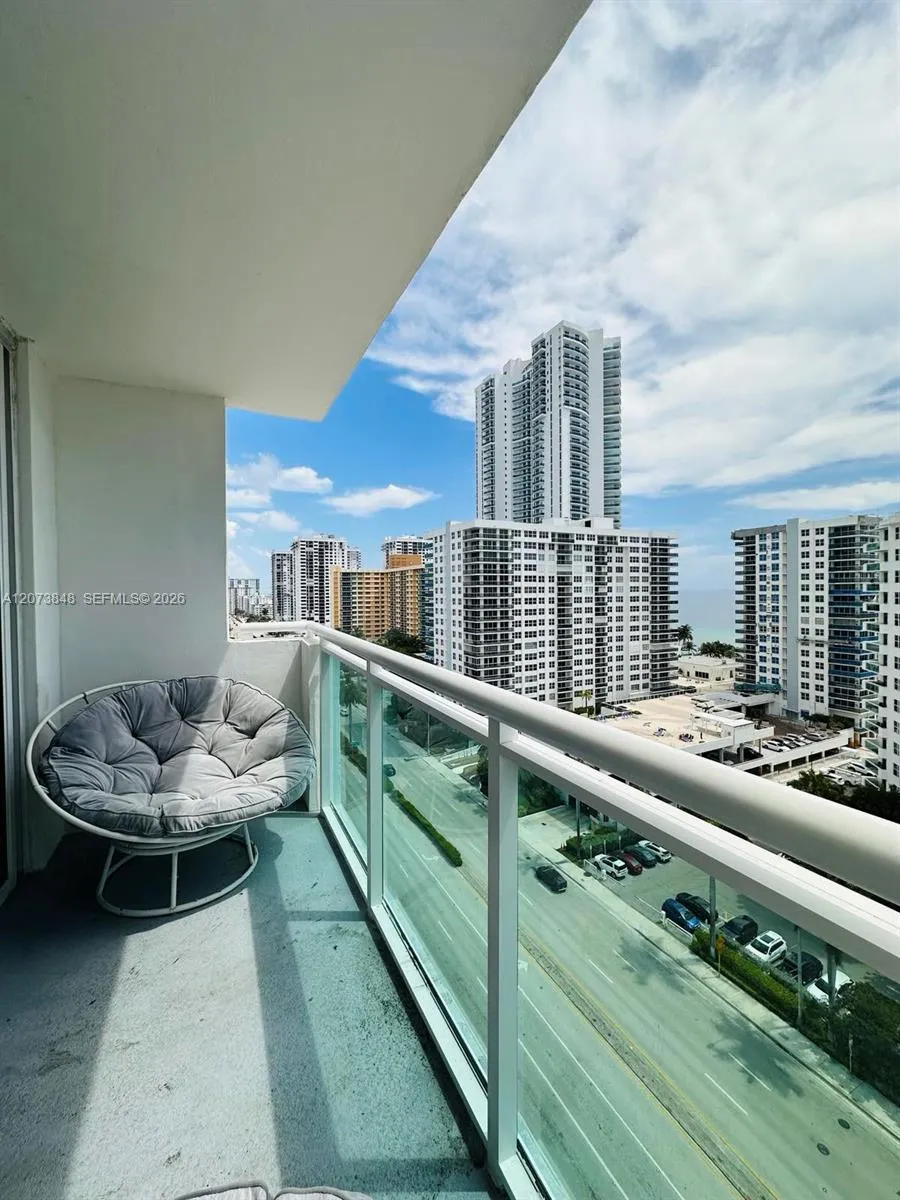 3000 S Ocean Dr #1218 Hollywood, FL 33019