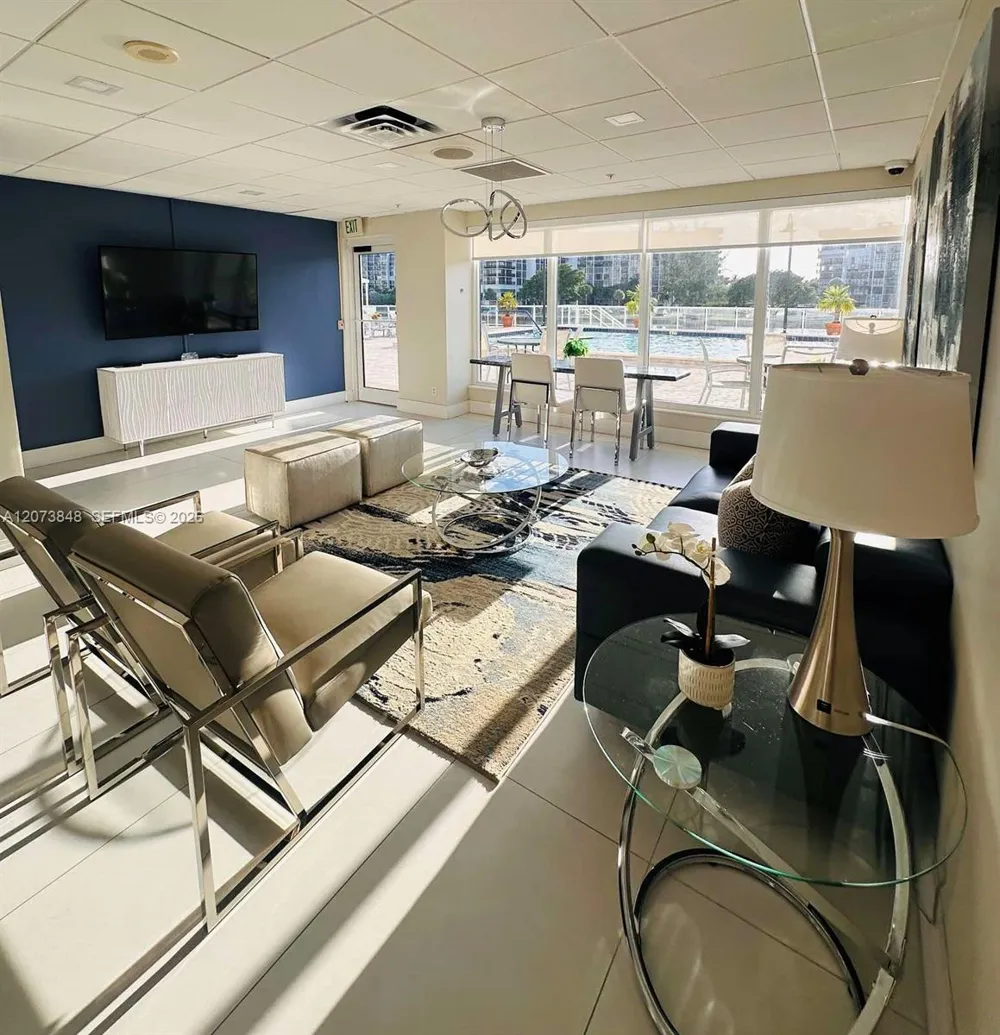 3000 S Ocean Dr #1218 Hollywood, FL 33019