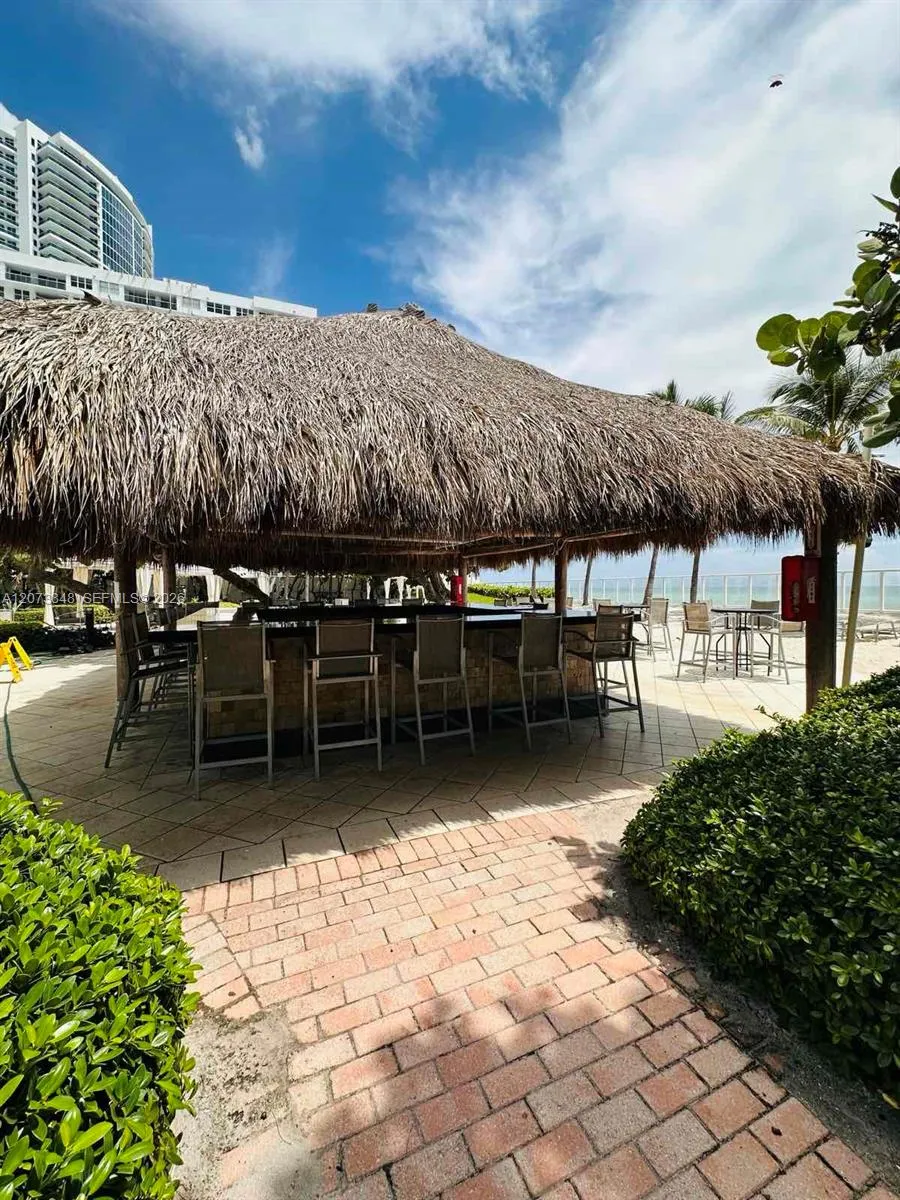 3000 S Ocean Dr #1218 Hollywood, FL 33019