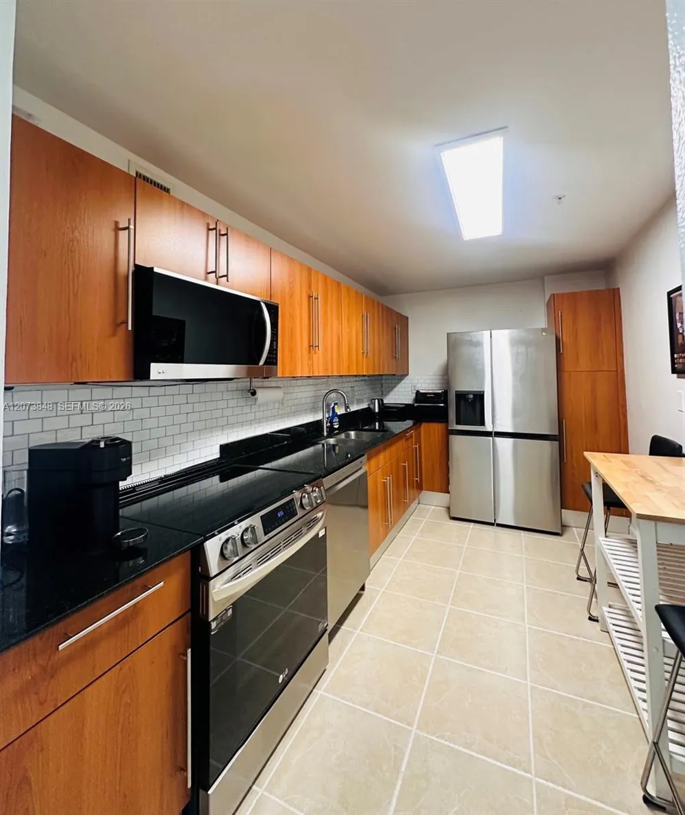 3000 S Ocean Dr #1218 Hollywood, FL 33019