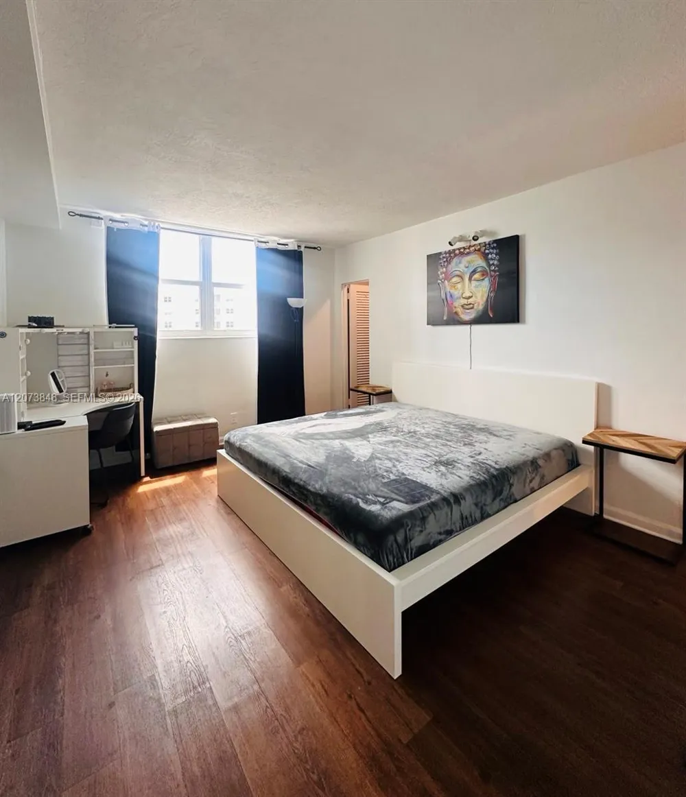 3000 S Ocean Dr #1218 Hollywood, FL 33019