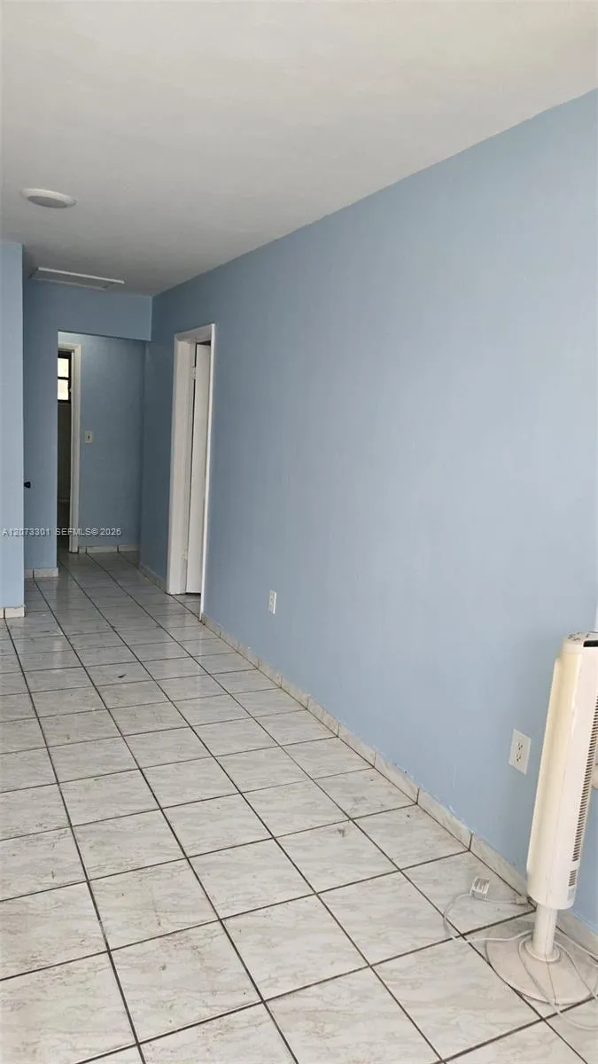 1345 NW 28th St #1 Miami, FL 33142