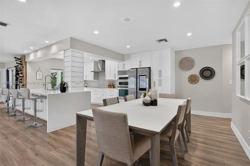 3200 NW 114th Ter Coral Springs, FL 33065