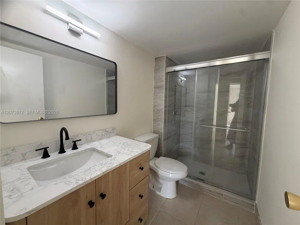 16851 NE 23rd Ave #B214 North Miami Beach, FL 33160