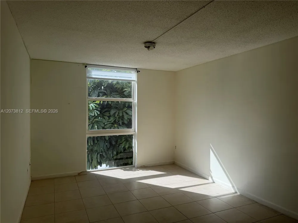 16851 NE 23rd Ave #B214 North Miami Beach, FL 33160