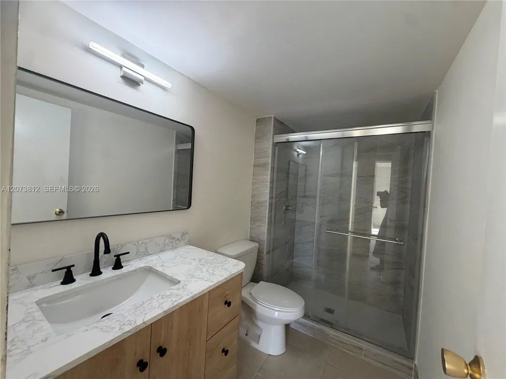 16851 NE 23rd Ave #B214 North Miami Beach, FL 33160