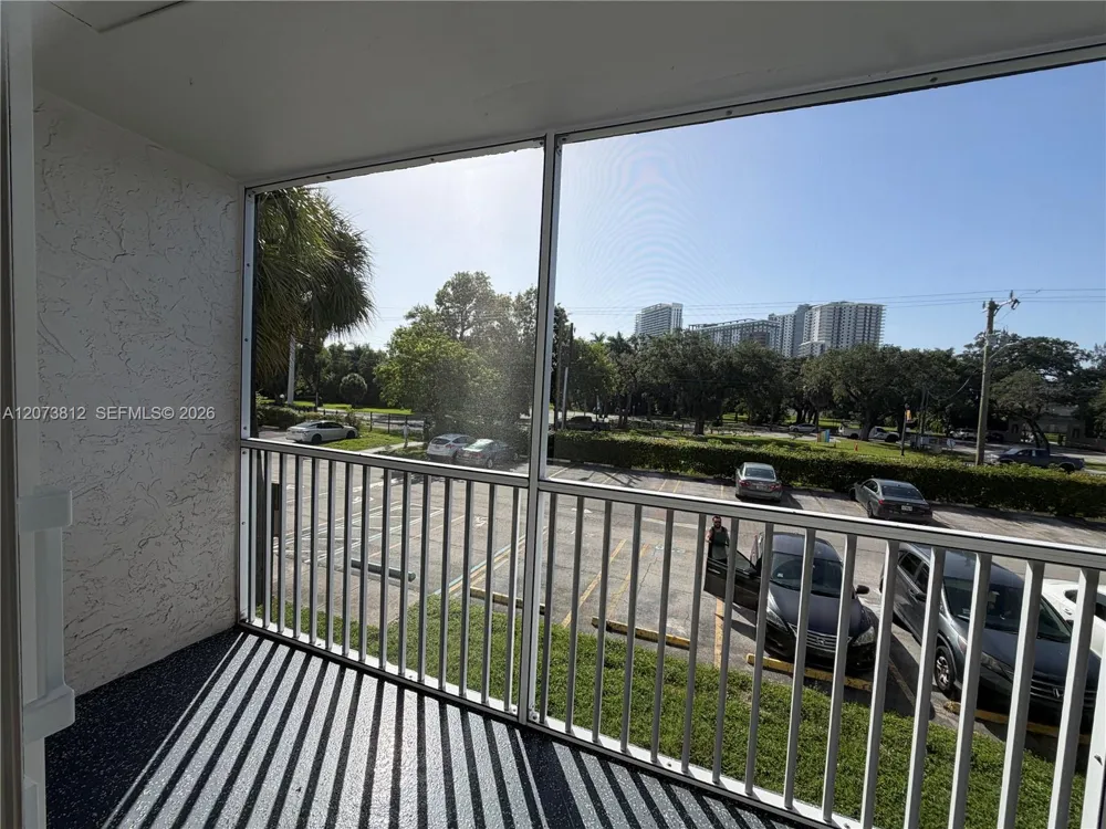 16851 NE 23rd Ave #B214 North Miami Beach, FL 33160