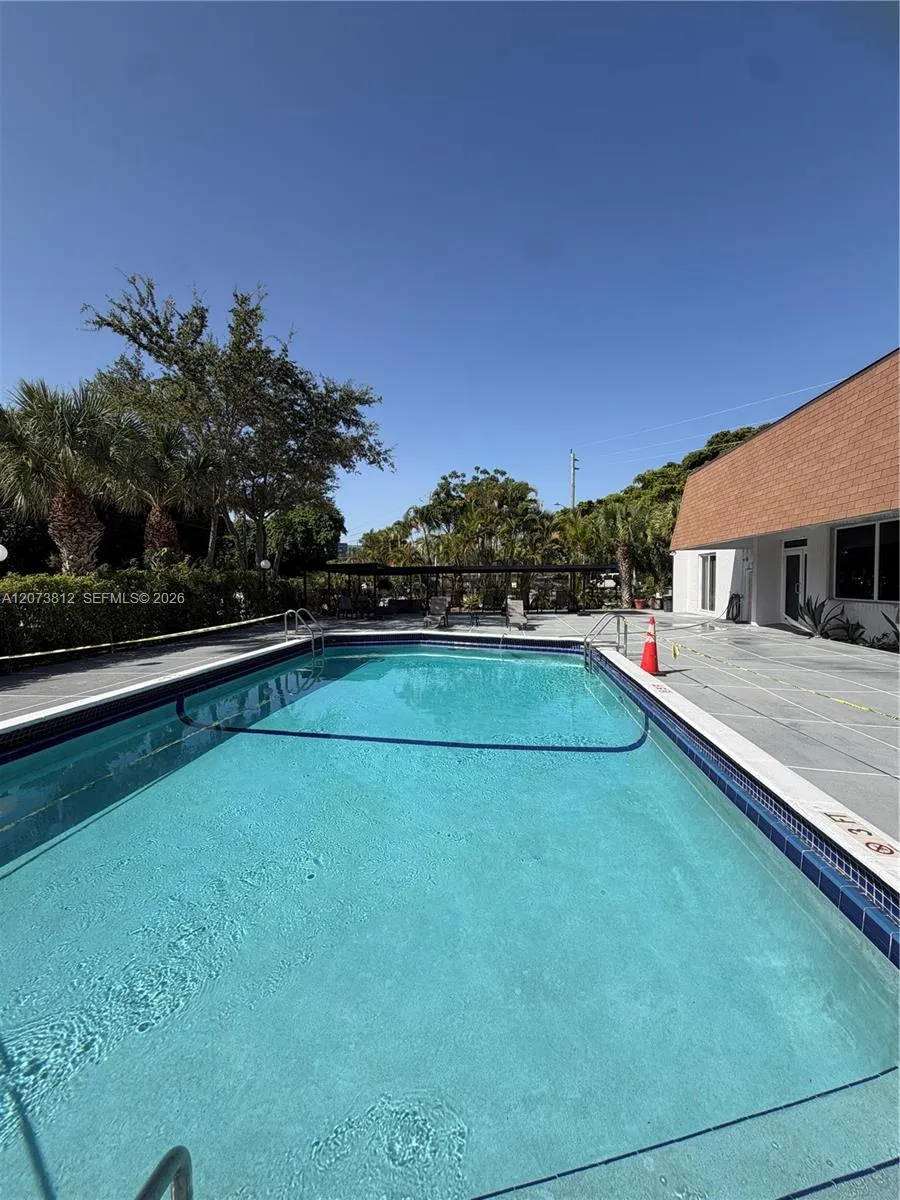 16851 NE 23rd Ave #B214 North Miami Beach, FL 33160