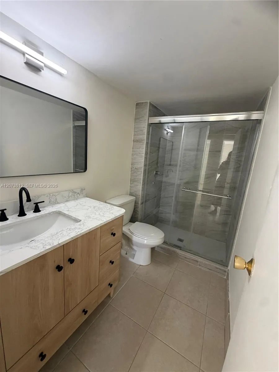 16851 NE 23rd Ave #B214 North Miami Beach, FL 33160