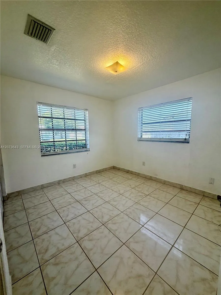11030 SW 153rd St Miami, FL 33157