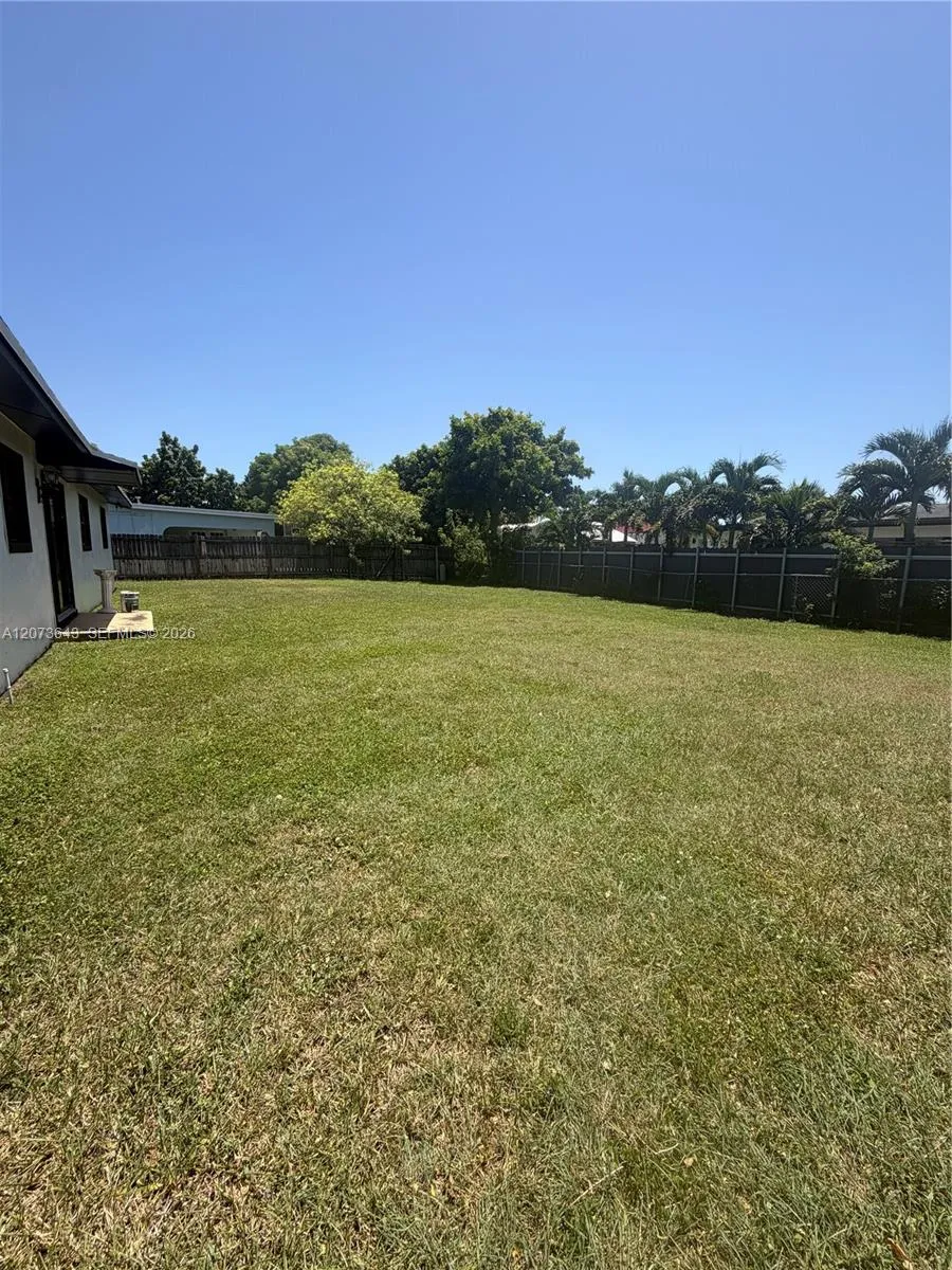 11030 SW 153rd St Miami, FL 33157