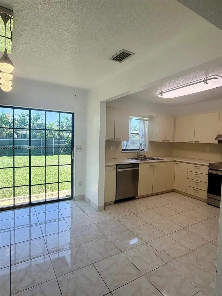 11030 SW 153rd St Miami, FL 33157