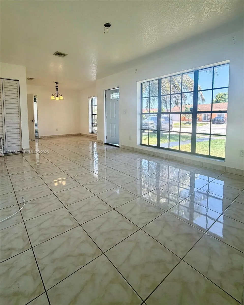 11030 SW 153rd St Miami, FL 33157