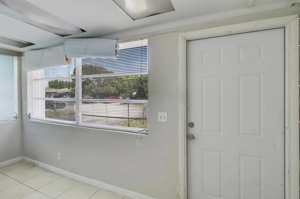 1325 W 32ND STREET Riviera Beach, FL 33404