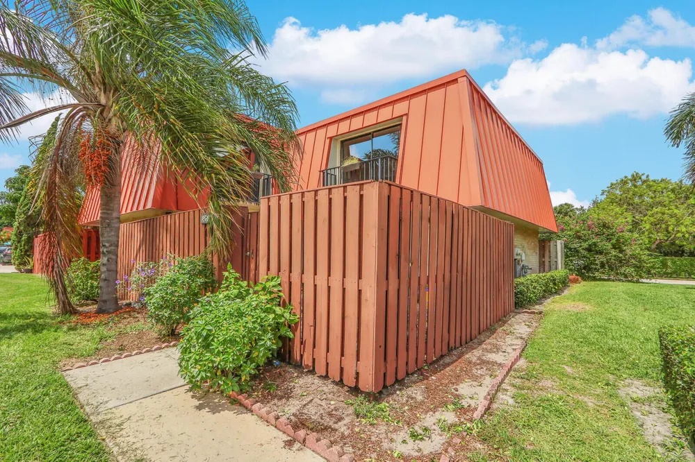 3358 Meridian Way #B Palm Beach Gardens, FL 33410