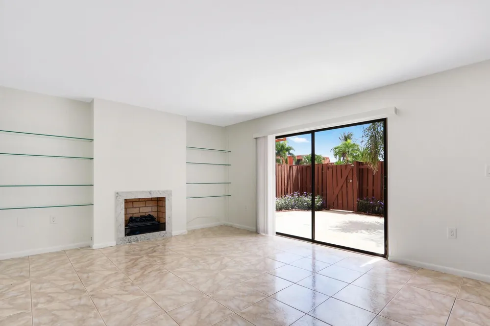 3358 Meridian Way #B Palm Beach Gardens, FL 33410