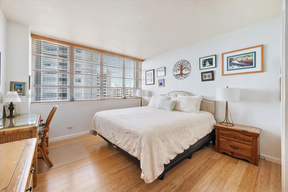 1408 Brickell Bay Dr #706 Miami, FL 33131