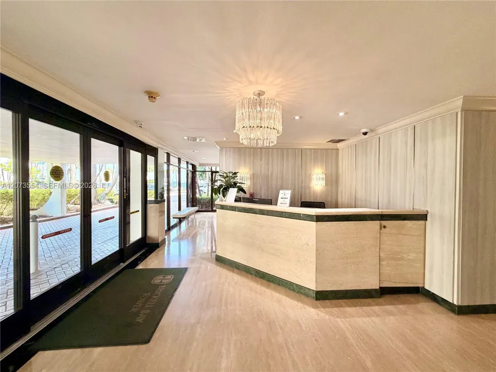 1408 Brickell Bay Dr #706 Miami, FL 33131