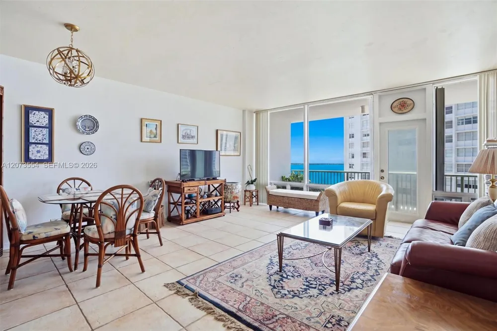 1408 Brickell Bay Dr #706 Miami, FL 33131