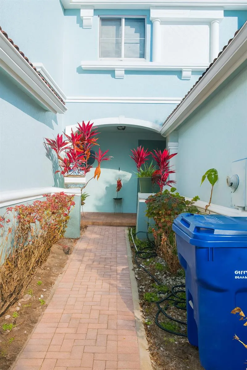 2303 CENTER STONE LANE Riviera Beach, FL 33404