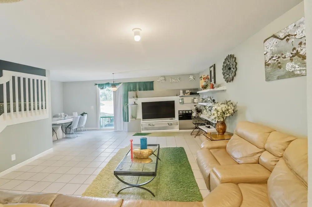 2303 CENTER STONE LANE Riviera Beach, FL 33404