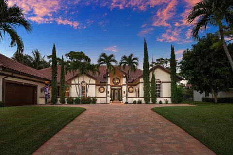 586 Country Club Drive