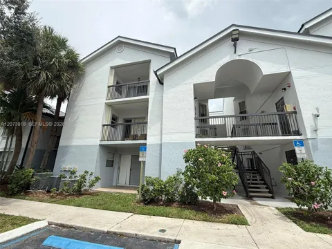 7650 Westwood Dr #504
