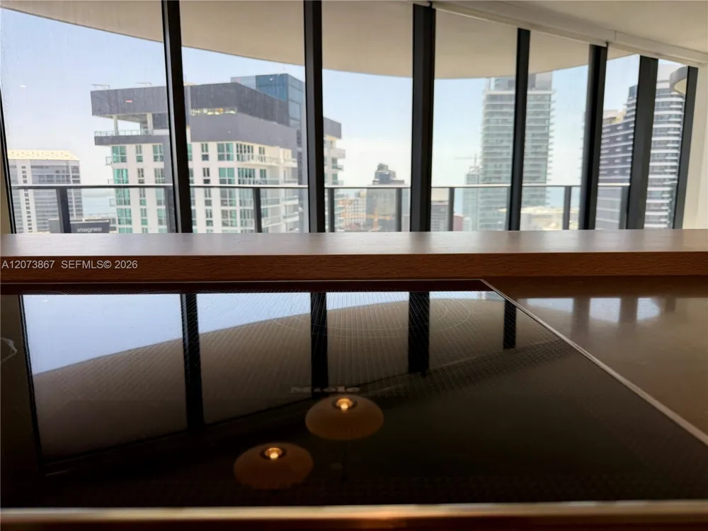 1000 Brickell Plz #4301 Miami, FL 33131