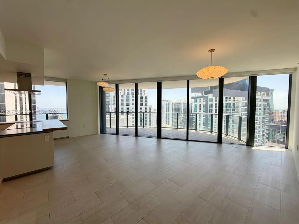 1000 Brickell Plz #4301 Miami, FL 33131