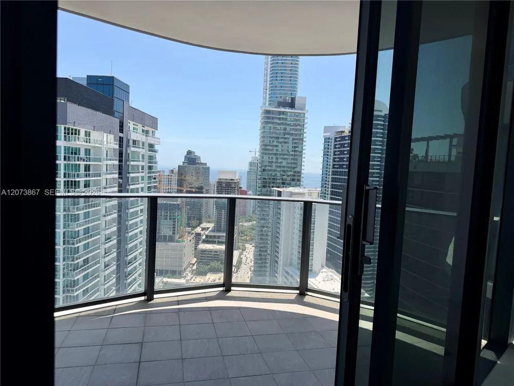 1000 Brickell Plz #4301 Miami, FL 33131