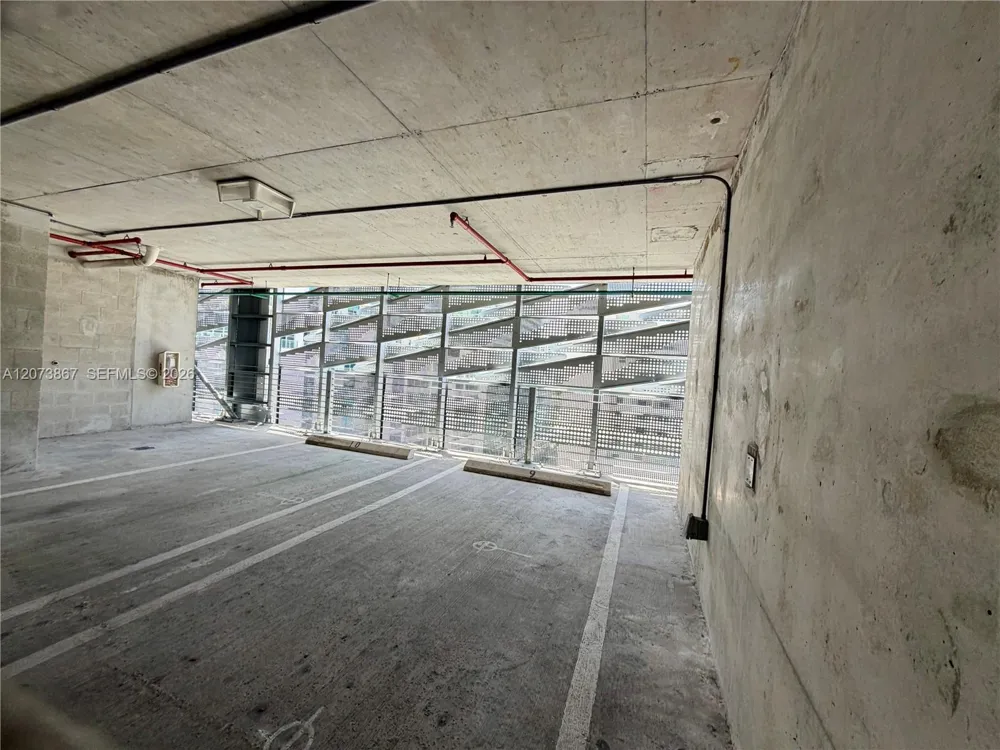 1000 Brickell Plz #4301 Miami, FL 33131