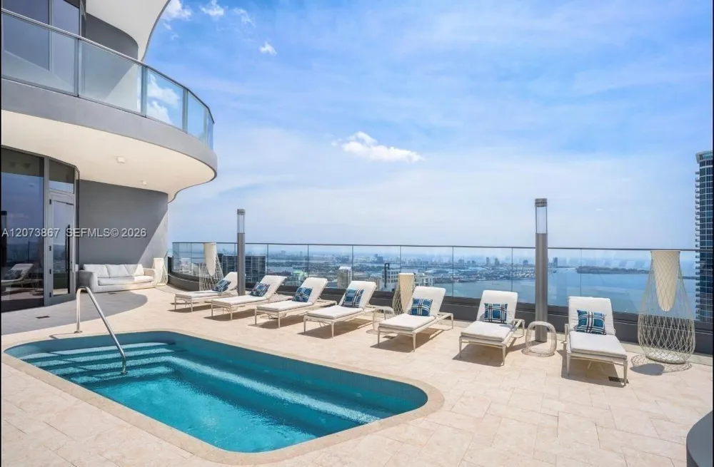 1000 Brickell Plz #4301 Miami, FL 33131