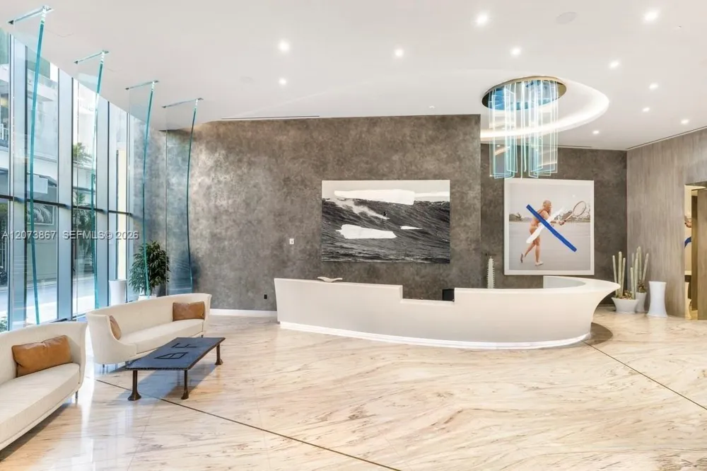 1000 Brickell Plz #4301 Miami, FL 33131