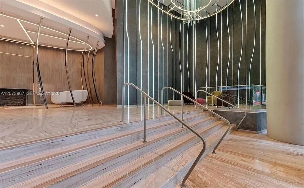 1000 Brickell Plz #4301 Miami, FL 33131