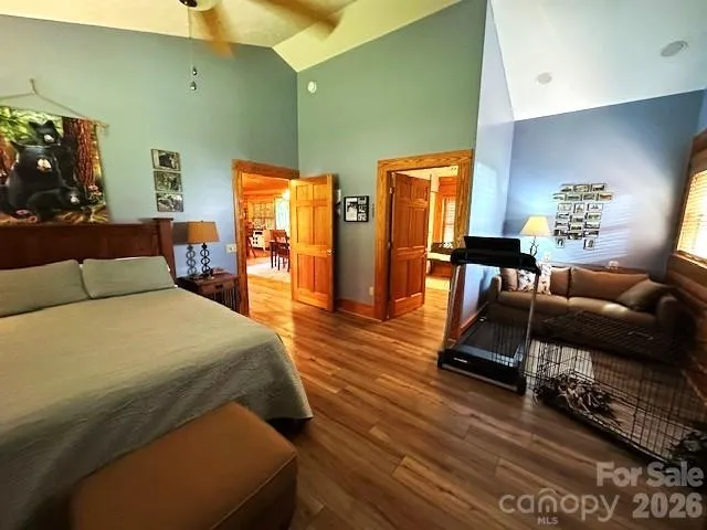 45 Reedy Creek Court Hendersonville, NC 28792