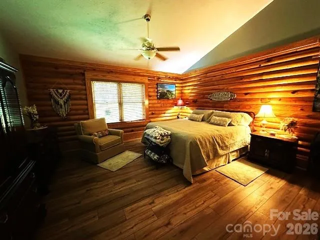 45 Reedy Creek Court Hendersonville, NC 28792