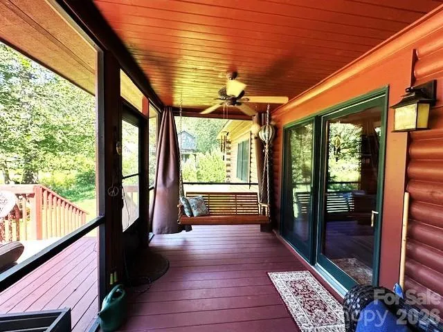 45 Reedy Creek Court Hendersonville, NC 28792